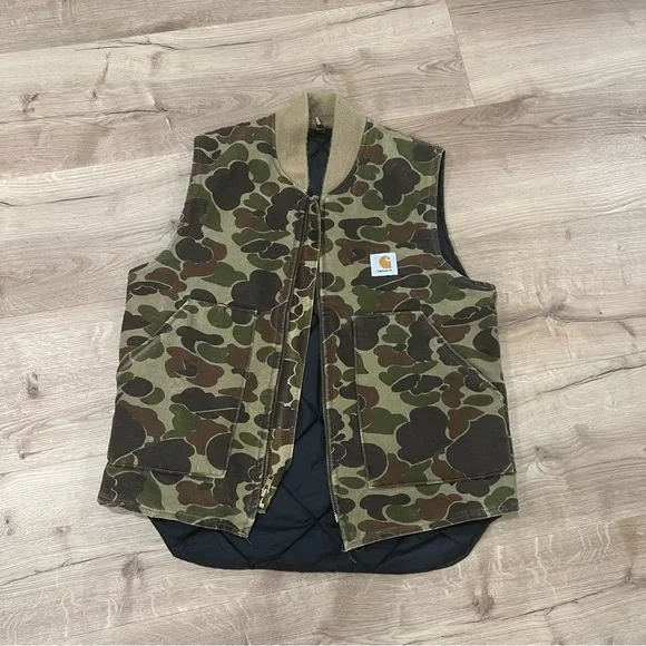 VINTAGE Men’s Carhartt Camo Vest